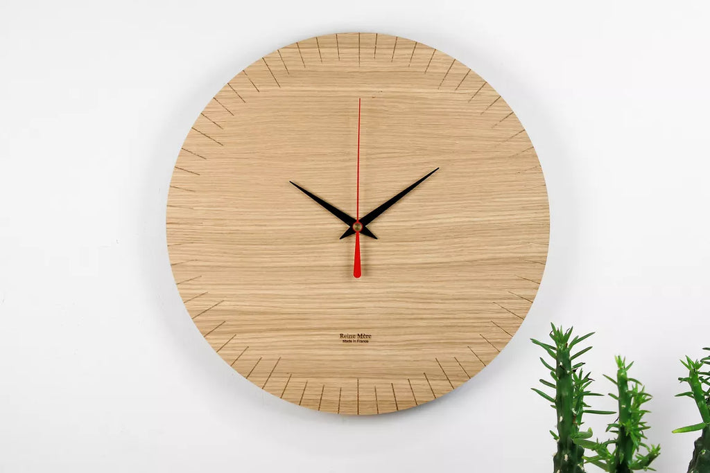 L'horloge murale en bois : bien plus qu'un simple accessoire décoratif