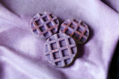 Tablette de fondant parfumé Violette Les Senteurs de Maly - cire à briser, à utiliser avec un brûle-parfum