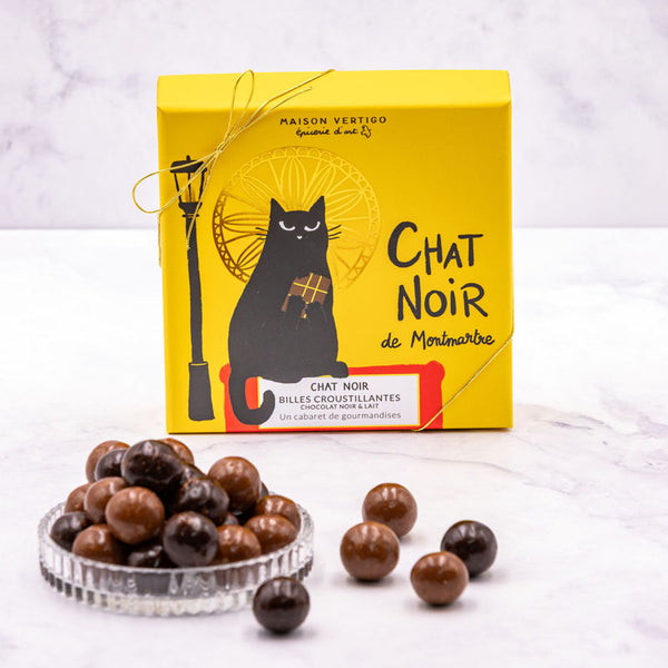Boîte de chocolats Chat Noir de Maison Vertigo et une coupelle de billes au chocolat