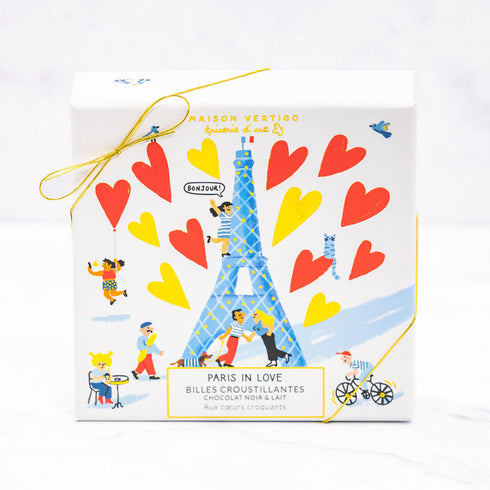 Boîte Paris in Love illustrée par Anne-Isabelle Lucas : la tour Eiffel entourée de cœurs
