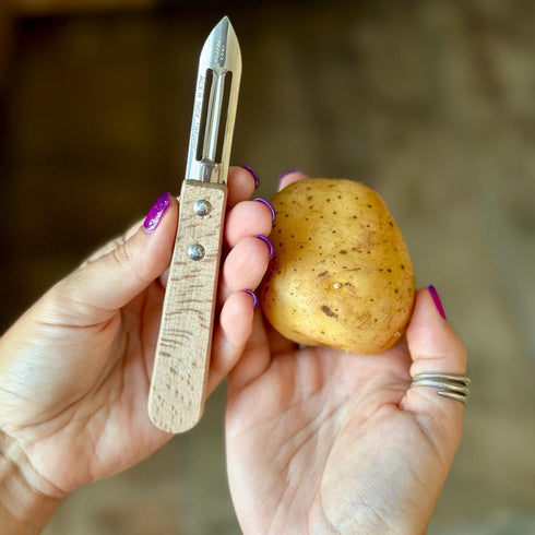 Eplucheur à légumes manche bois blanc - J'achète français