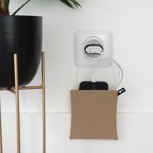 Range-chargeur bronze argenté · Ofyl, visuel du fabricant en situation, à la teinte du coloris
