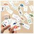 Main tenant des cartes du jeu de 54 cartes en éventail