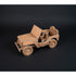 Maquette géante du véhicule du 6 juin 1944 en carton