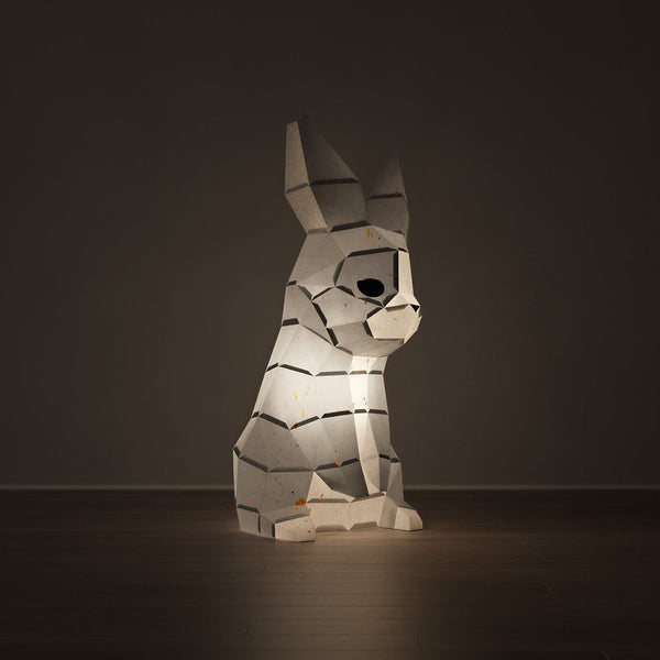 Veilleuse lapin Poka en papier Moki Moki, allumée